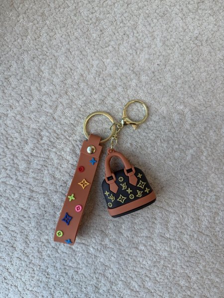 ميدالية مميزة من لوي فيتون