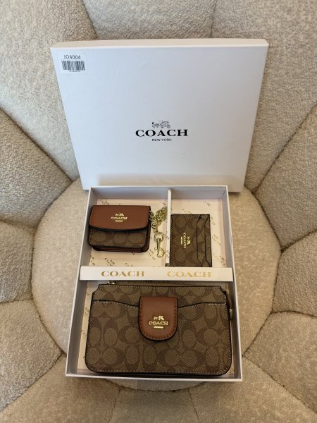 بكج من كوتش مكون من 3 قطع