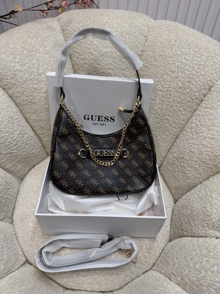 حقيبة من جيس حجم وسط كواليتي جداً عالية شاملة العلبة