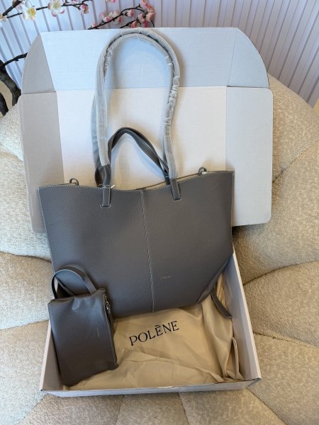 حقيبة من بولين حجم لارج كواليتي مشابهة للأصلية شاملة البوكس