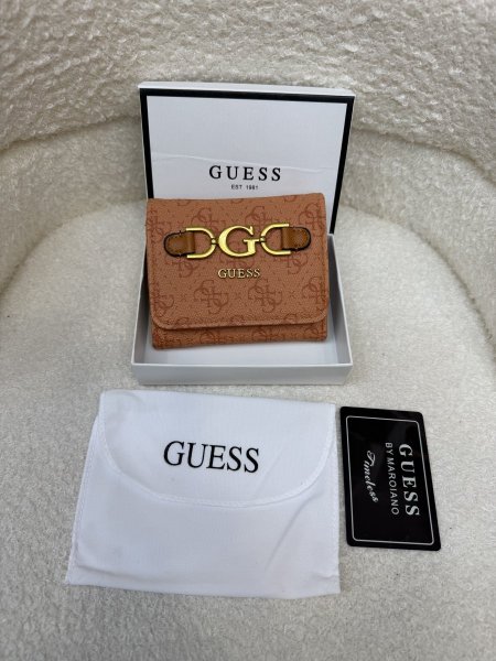 محفظة جيس حجم وسط كواليتي جداً عالية