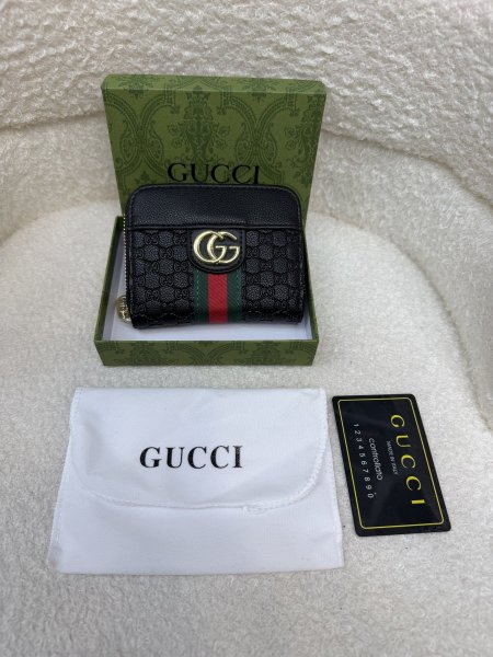 محفظة جوتشي حجم وسط كواليتي جداً عالية