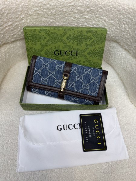 محفظة جوتشي حجم كبير كواليتي جداً عالية