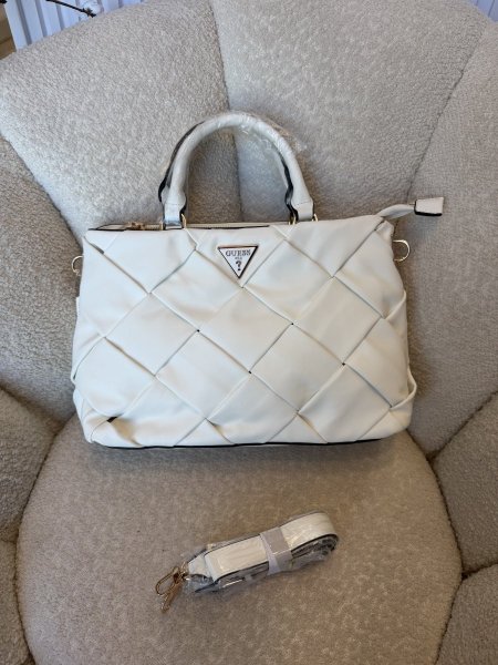 حقيبة مميزة من جيس حجم كبير كواليتي جداً عالية