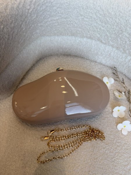 حقيبة يد مميزة من زارا كواليتي جداّ عالية