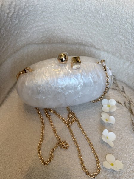 حقيبة يد مميزة من زارا كواليتي جداّ عالية