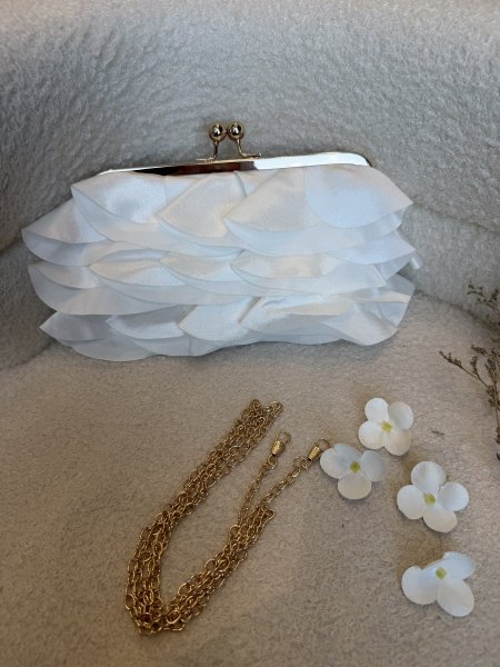 حقيبة يد مميزة من زارا كواليتي جداّ عالية