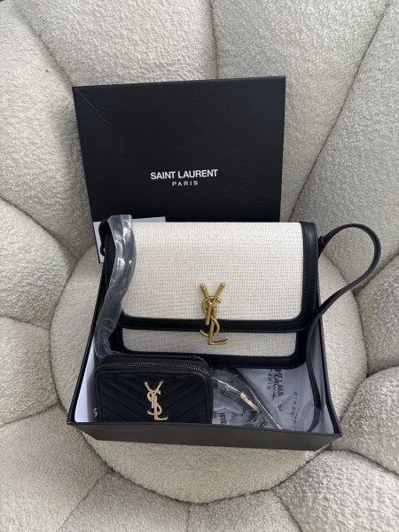 بكج ysl مكون من قطعتين (شنطة و محفظة) شامل البوكس كواليتي جداً عالية