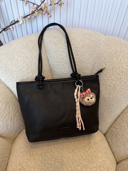 حقيبة عملية حجم متوسط كواليتي عالية <br> <span class='text-color-warm'>سيتوفر قريباً</span>