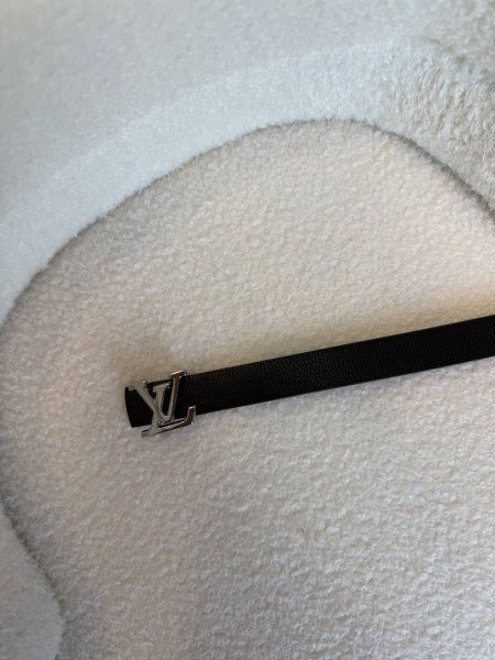 حزام من LV دبل فيس كواليتي عالية