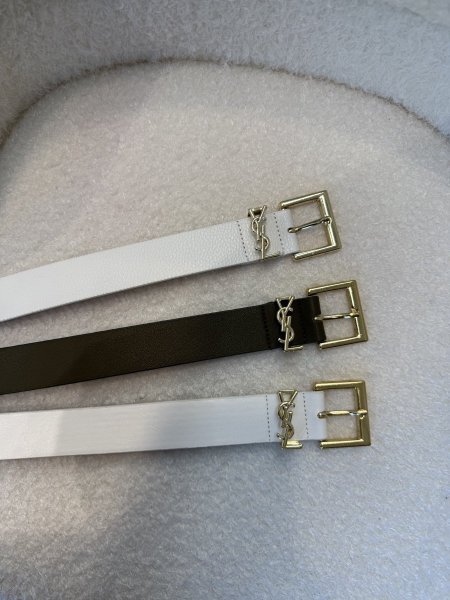 حزام من YSL كواليتي عالية