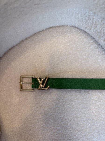 حزام من LV كواليتي عالية