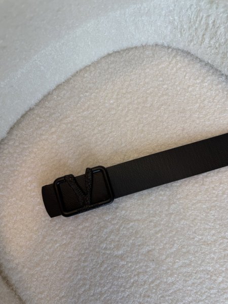 حزام من فالنتينو دبل فيس كواليتي عالية