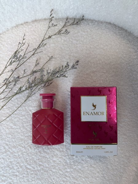 بديل عطر ثبات لا يقل عن ٨ ساعات ٣٠ مل