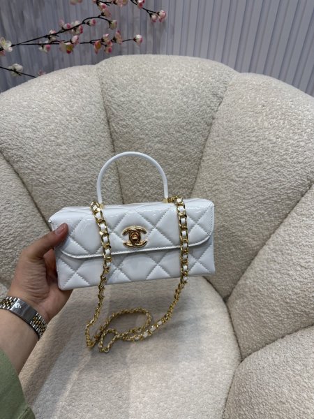 شنطة شانيل إصدار جديد حجم 22 سم كواليتي جداً عالية