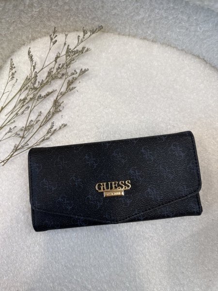 محفظة من جيس حجم كبير مع سحاب داخلي