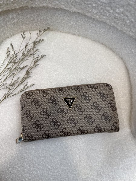 محفظة من جيس حجم كبير مع سحاب داخلي