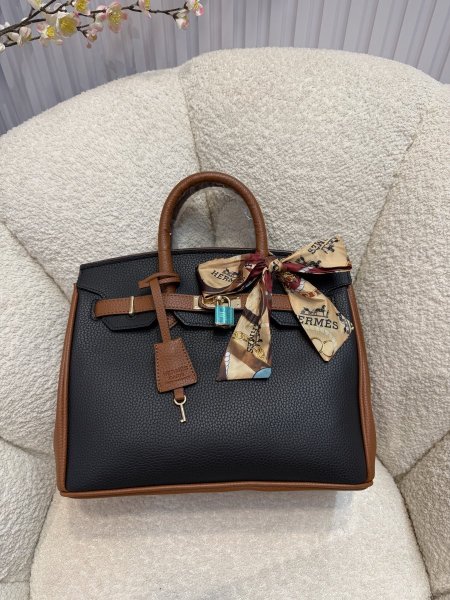 حقيبة Hermes بيرجن حجم 30سم مع سكارف إضافي كواليتي جداً عالية