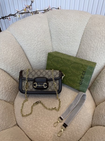 حقيبة من جوتشي كواليتي جداً عالية شاملة البوكس